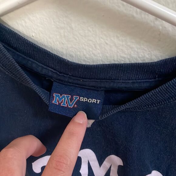 Biltmore Estate Vintage Tee - Picture 5 of 6